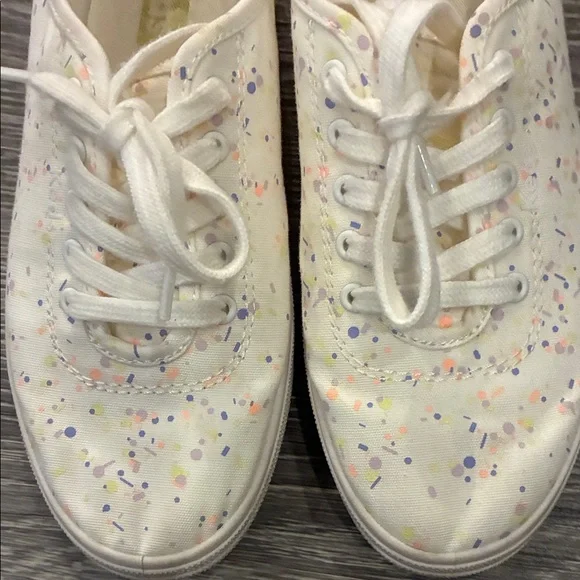 Keds Soft White Sneakers with Colorful Speckles.  B10 - Picture 5 of 9